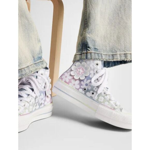 NIB Converse Chuck Taylor All Star Lift Platform Gradient Flowers Hi Tops W9.5 - Picture 14 of 15